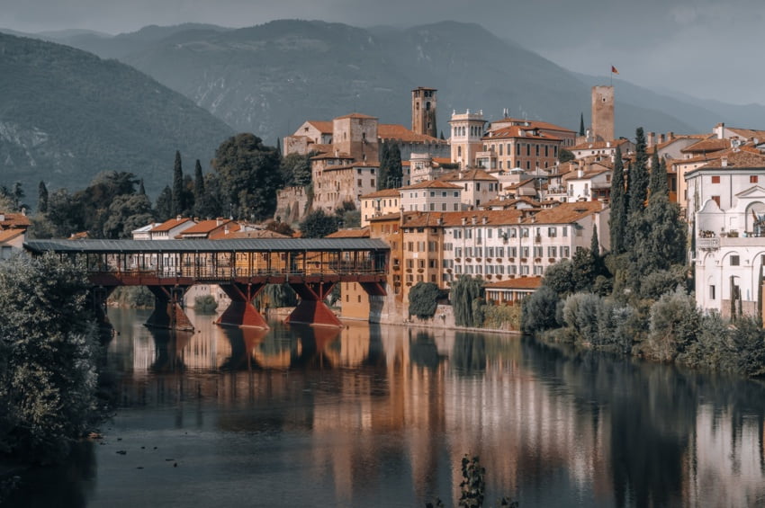 bassano del grappa fiume brenta