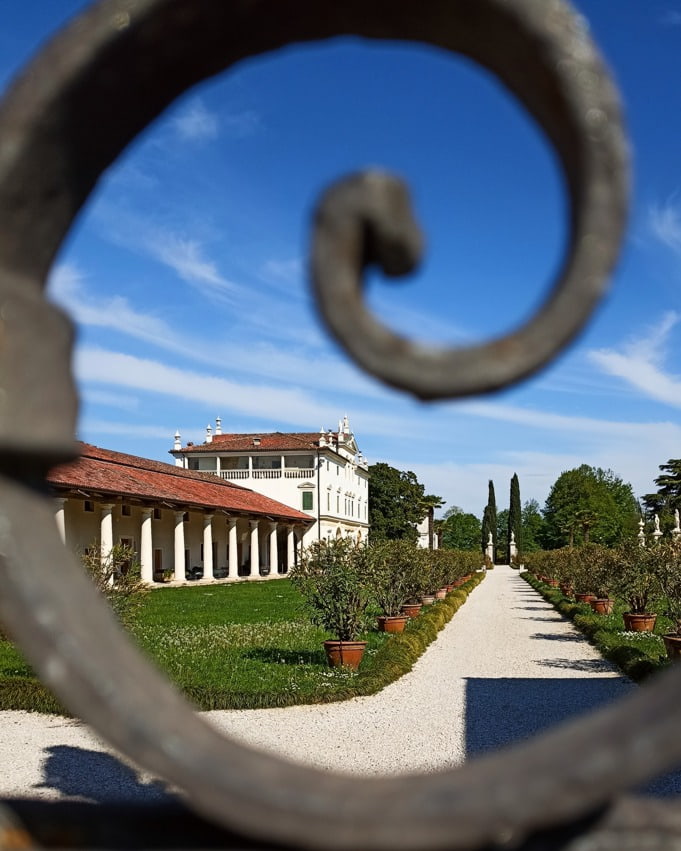 villa ghislanzoni curti giardinaggio viart